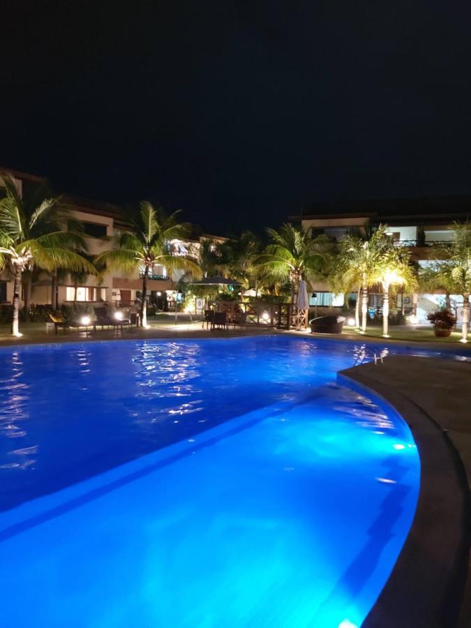 Apartamento Em Guarajuba 200M Da Praia Камасарі Екстер'єр фото
