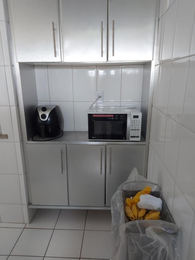 Apartamento Em Guarajuba 200M Da Praia Камасарі Екстер'єр фото